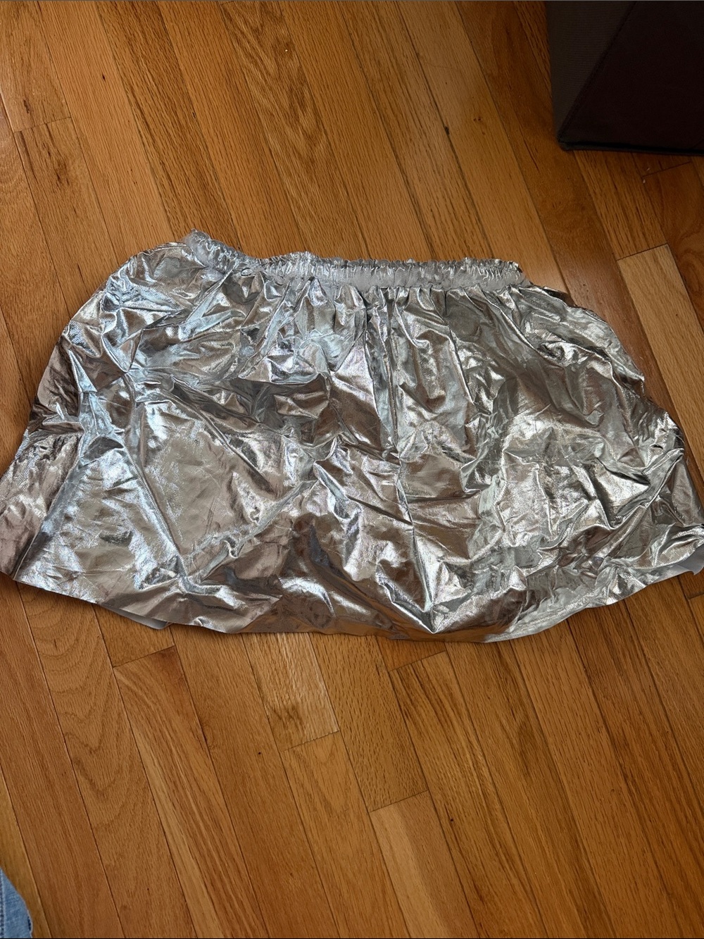 Silver Metallic Elastic-Waist Mini Skirt - Women Skirts